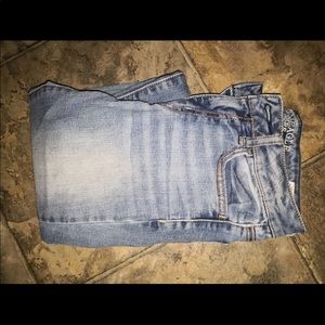 American Eagle High-Rise Jeans
